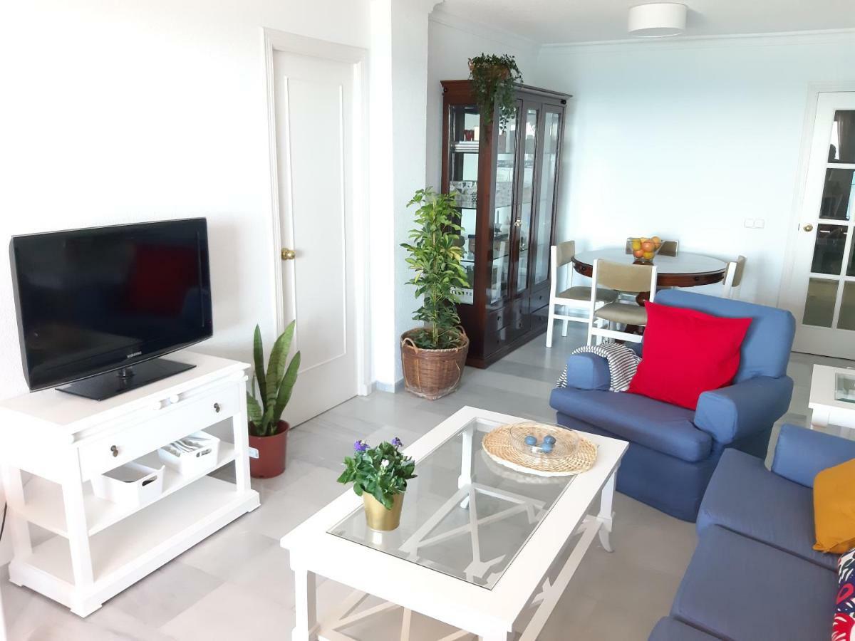 Appartement Spacious Flat In - Boliches Fuengirola
